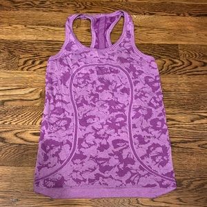 super cute purple Lululemon tank top